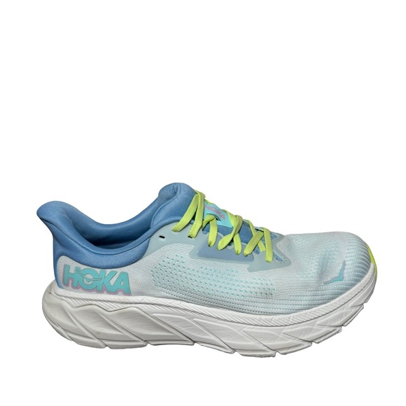 Hoka Arahi 7 Sky Blue and White Athletic Shoes size 8.5 B